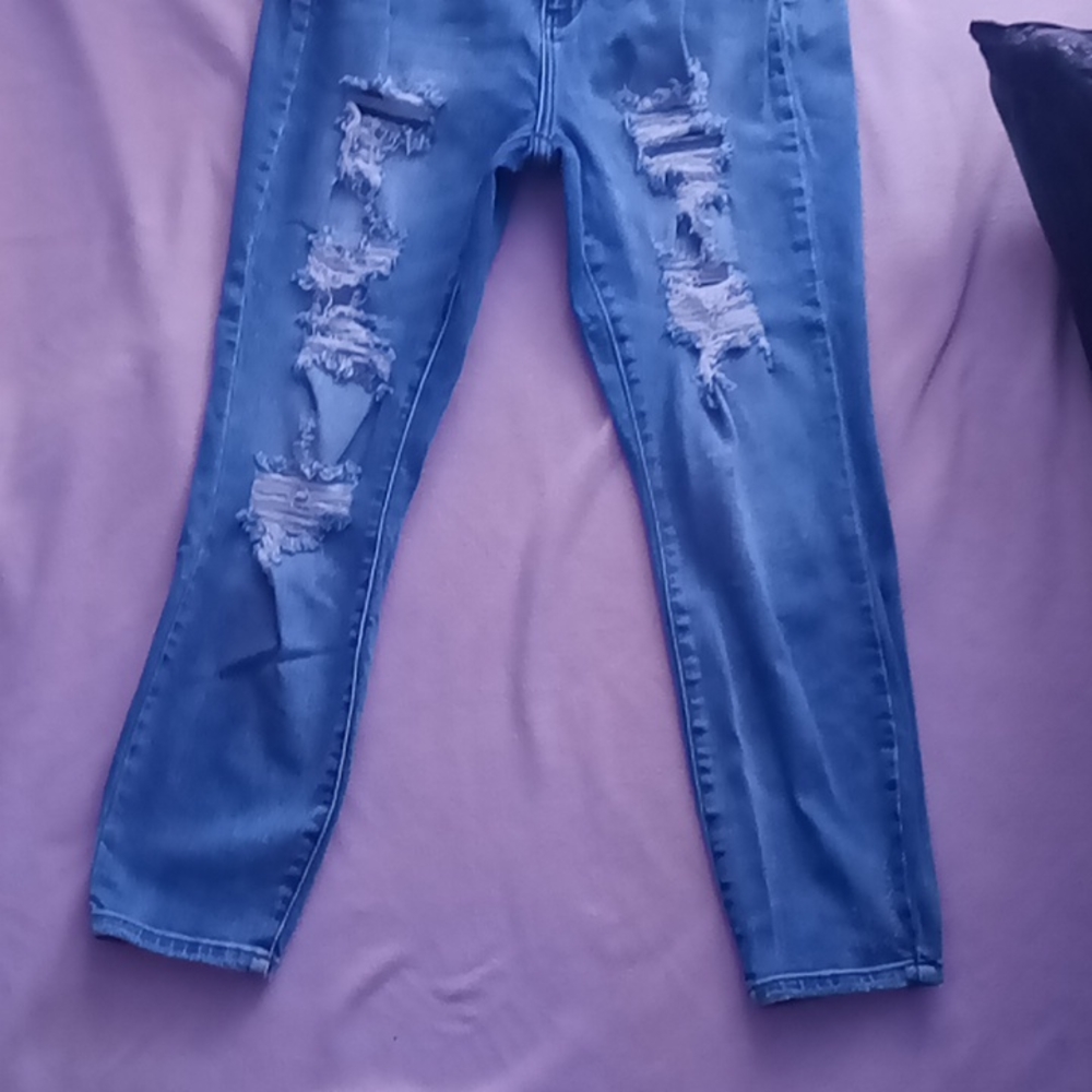 Judy Blue ripped boyfriend jeans